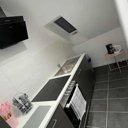 Paris By D&j Apartment's Altenessen Nord Apartman