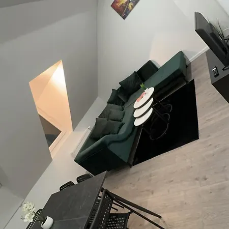 Apartment Paris By D&j Apartment's Altenessen Nord